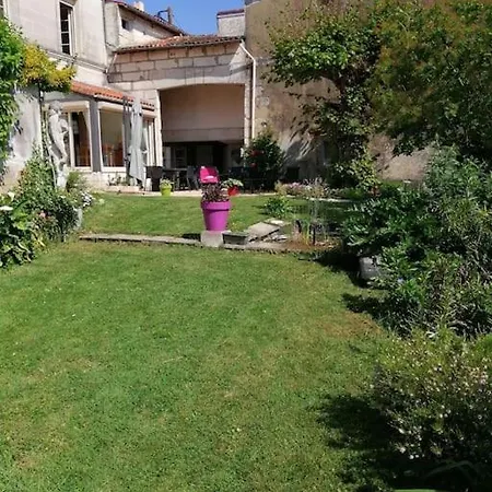 Ferienwohnung Le Lys Saintes Exterior foto