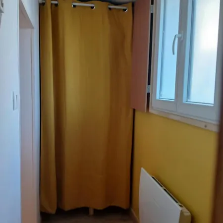 Ferienwohnung Le Lys Saintes Exterior foto